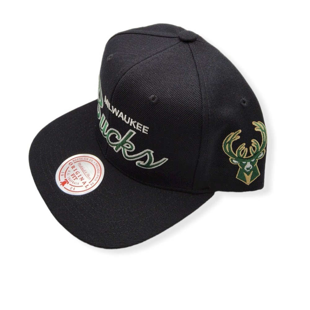 Mitchell & Ness Milwaukee Bucks Team Script 2.0 Adjustable Snapback Hat Cap