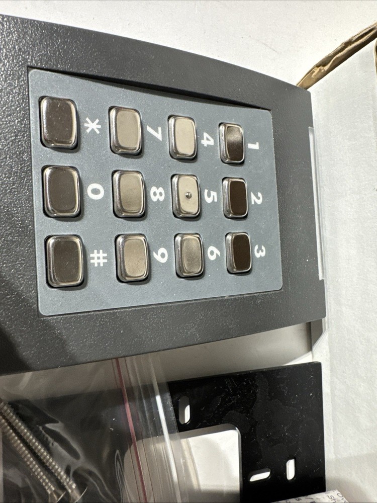 HID pivClass RPK40-H Wall Switch Reader 921PHRNEG0001U