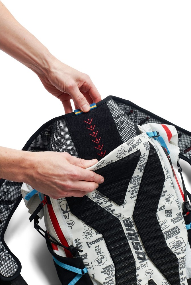 USWE Hajker Pro 30 Winter Waterproof Backpack Black/White