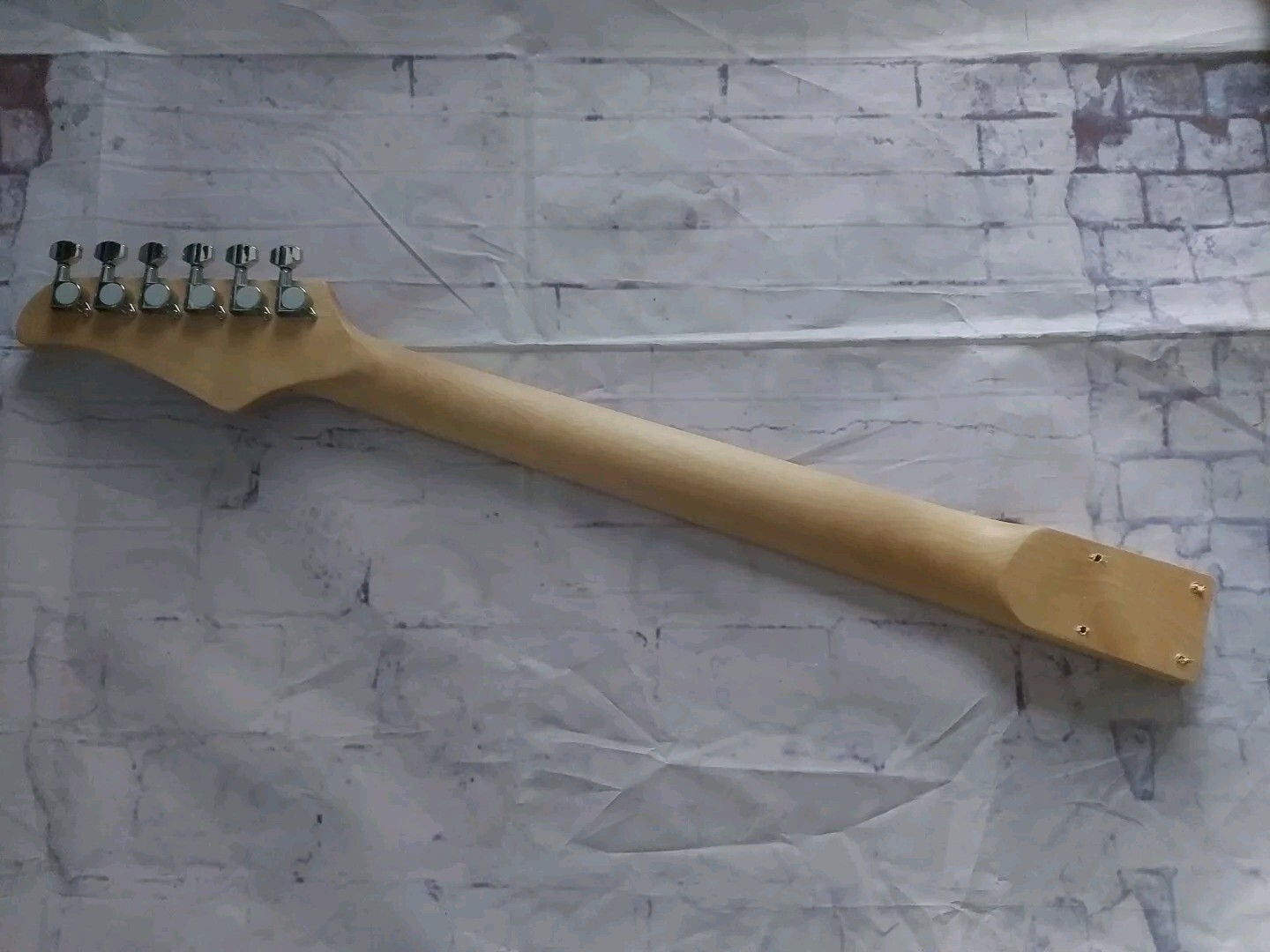 Right Handed S Type Strat 25.5" Scale Electric Guitar Neck w/ Tuners & Trees!!