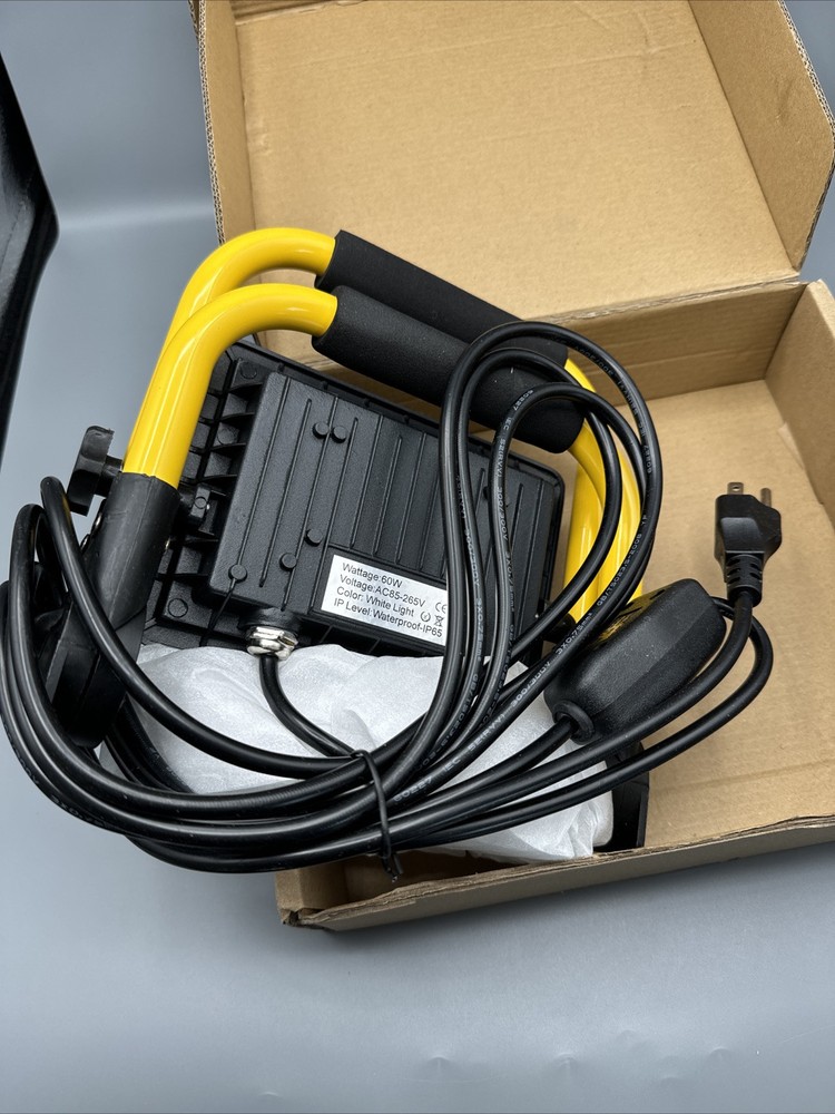 60W 1Pack LED Work Light with Yellow Handle 6600Lm