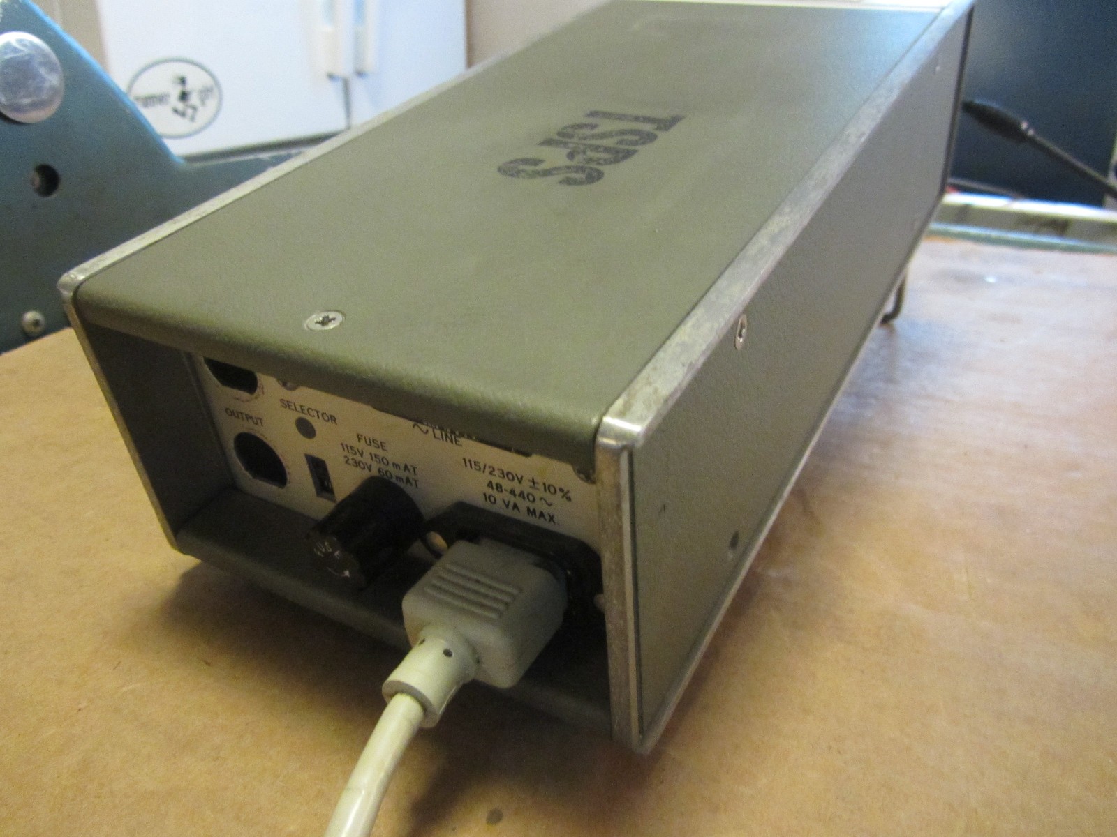 HP465A 5Hz-1Mhz Amplifier