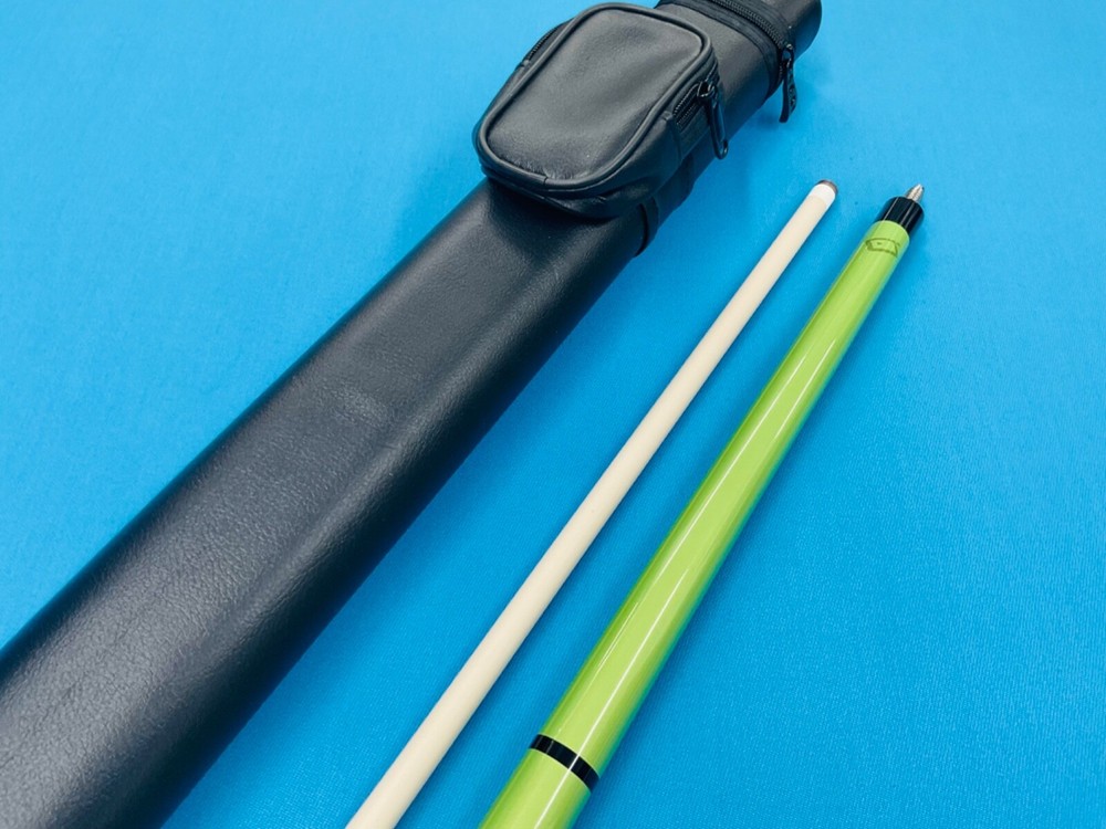 CUETEC CUE AVID CHROMA CURRENCY 12.25 mm. & CASE.