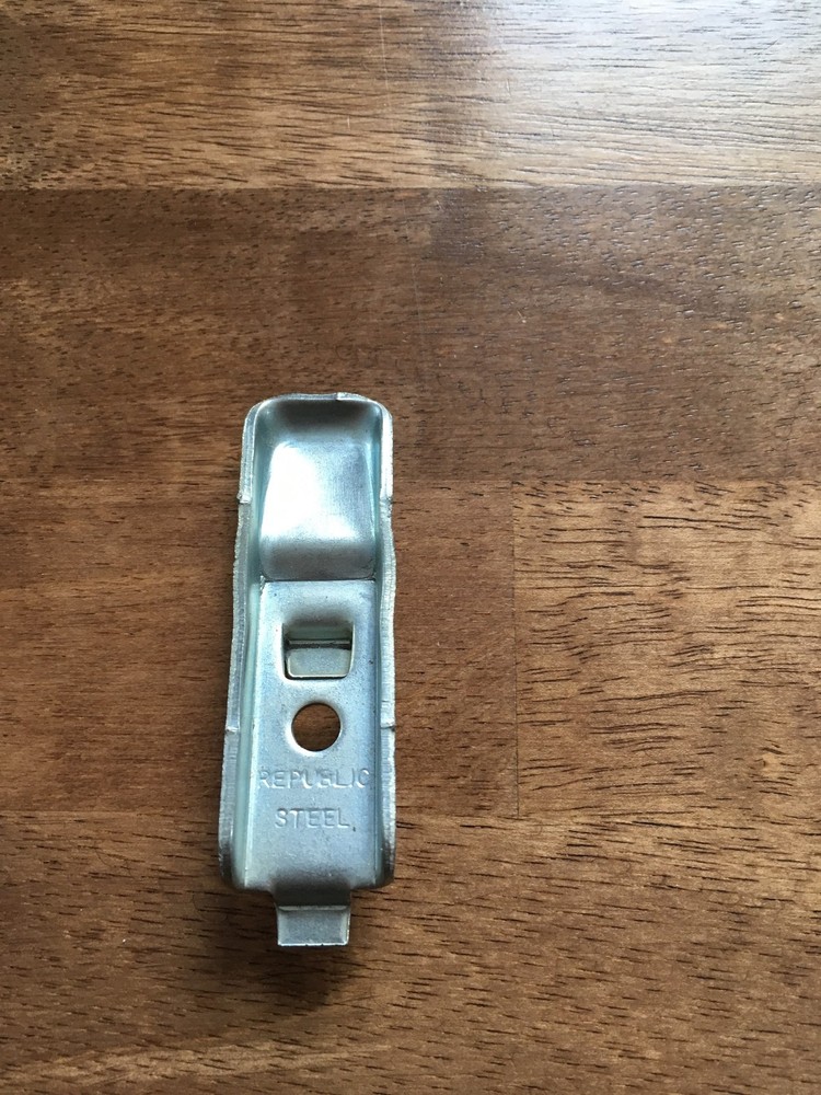 Industrial Shelf Clips 