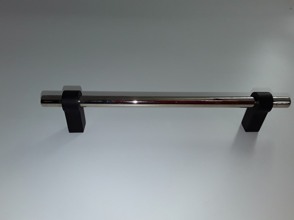 6-5/16" LINETTE SOLID BRASS CABINET PULL- BLACK/POLISHED NICKE