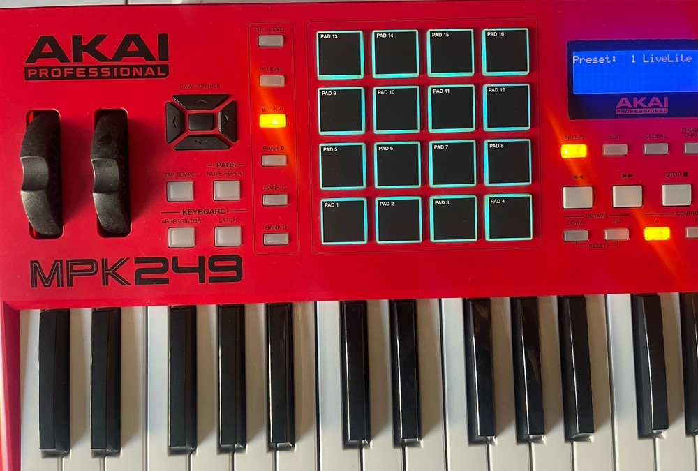 Akai MPK249 49-Key Semi-Weighted Keyboard Controller Pad