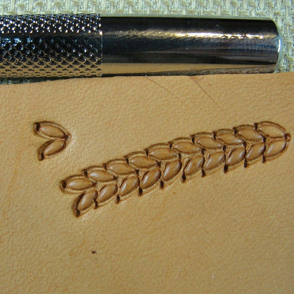 Leather Stamping Tool - D442 Small Braid Stamp