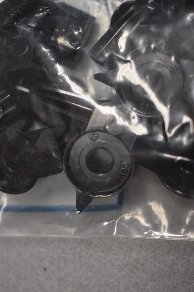 Daka Ware Chickenhead Black Control Knobs With Engraved White Indicator Lines