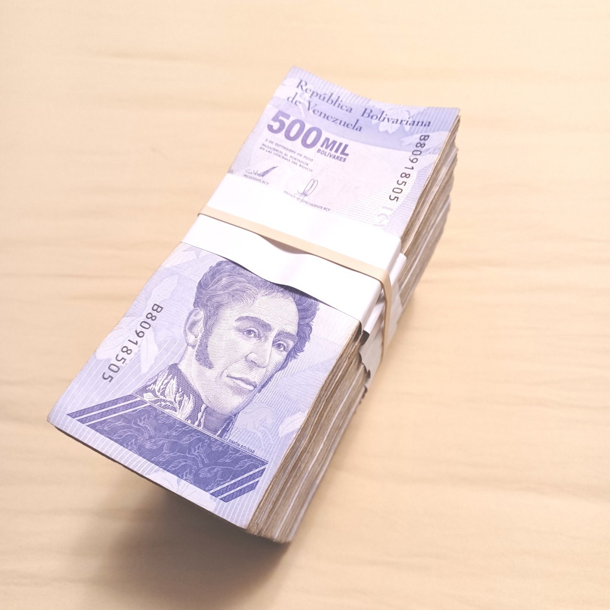 Venezuela 500 Mil Bolivar Soberano 2020 CIRCULATED-1000 PCS Bundle Brick