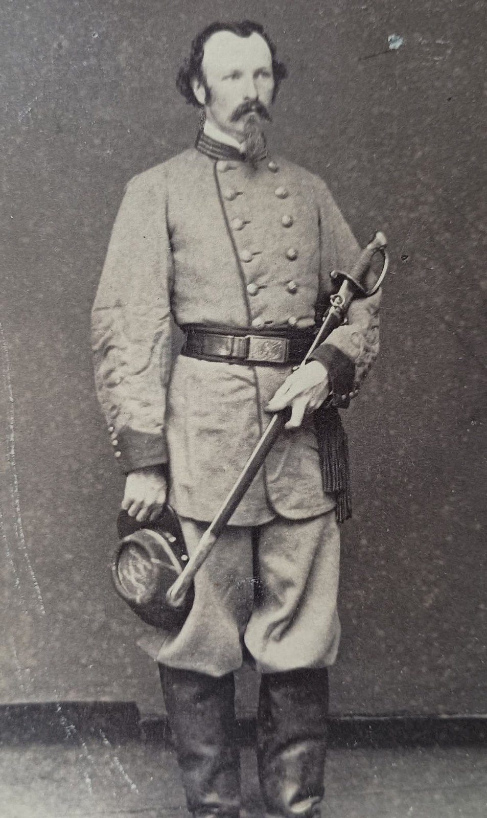 RARE CDV CONFEDERATE Captain W/ Sword South Carolina Photographer Cooley/Becket