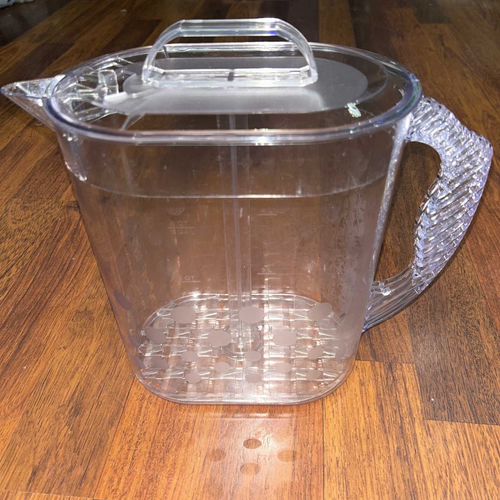 Pampered Chef Quick Stir Pitcher Family Size 1-Gallon Polka Dots MADE IN USA