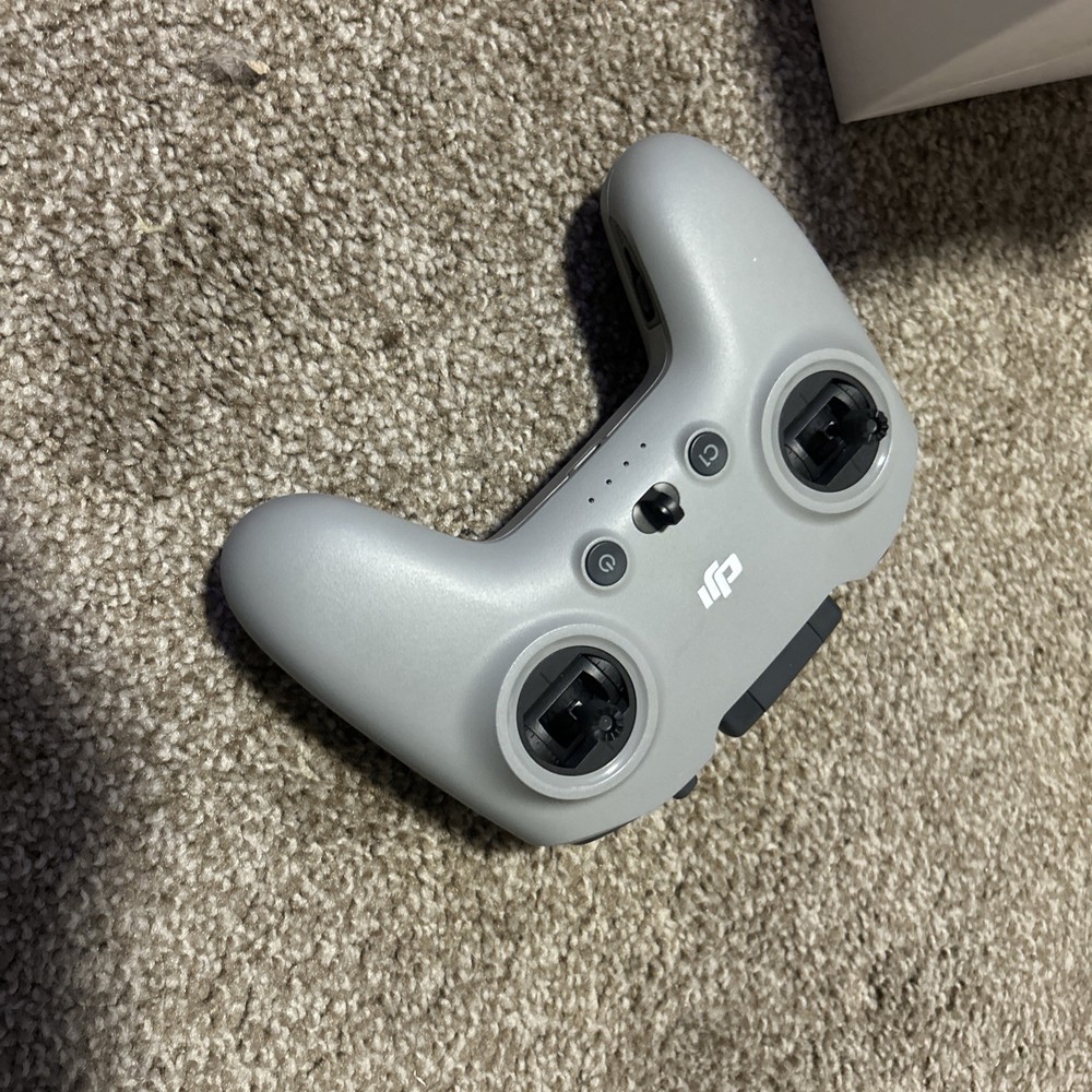 DJI FPV Combo Ready to Fly Drone with Controller and FPV Goggles