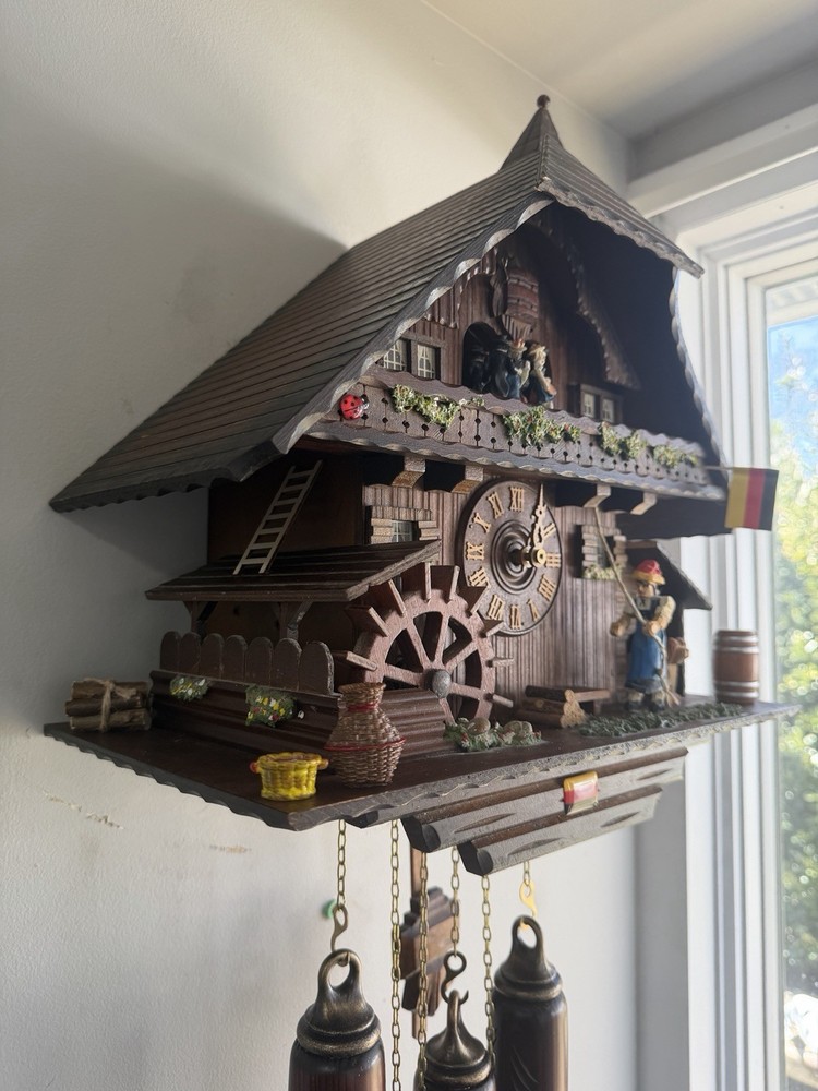 Schneider German Cuckoo Clock 8 Day