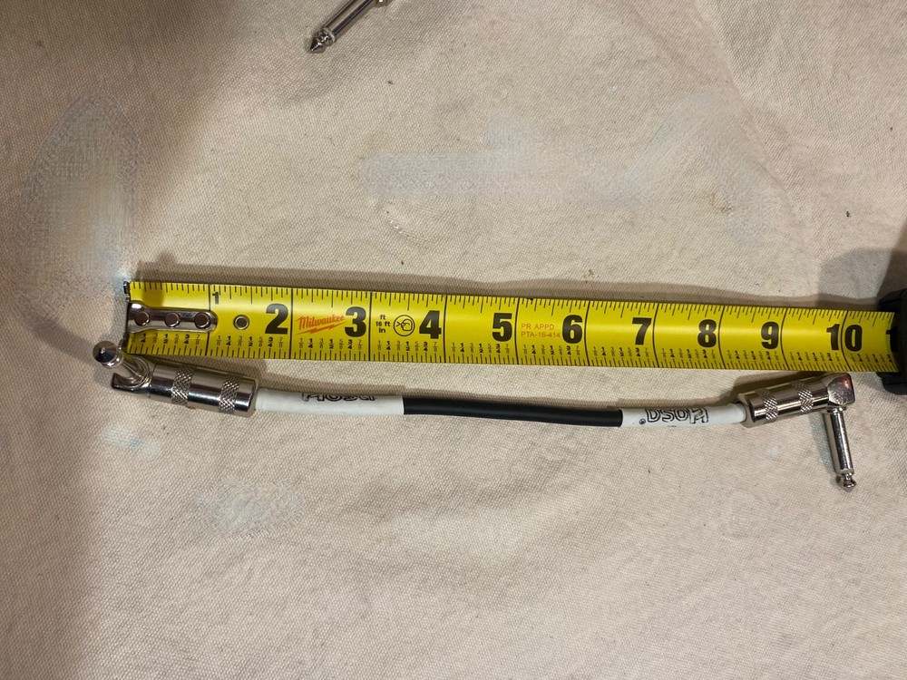 2 Hosa CPE-106 Patch Cables - Right Angle to Right Angle - 6 inch TESTED