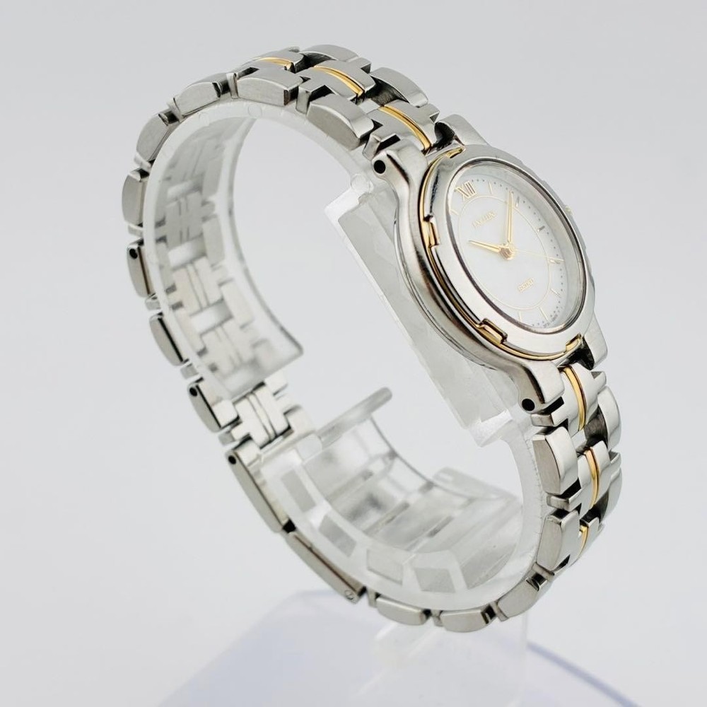 SEIKO EXCELINE Quartz Watch Shell Combination Gold Silver Tone