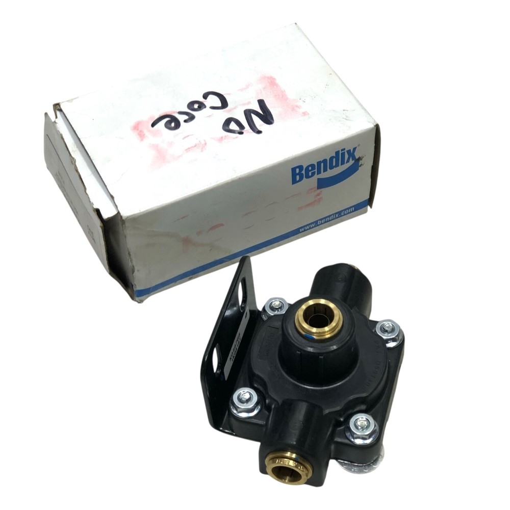 International 3518868C2 One Valve / Bendix QR Quick Release Valve