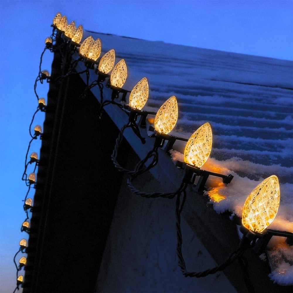C9 LED Christmas String Lights, Quick Shingle Gutter Clips, 33 Ft End to End Con
