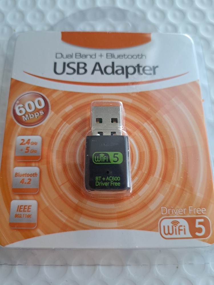 2 USB Adapters. Dual Band + Bluetooth