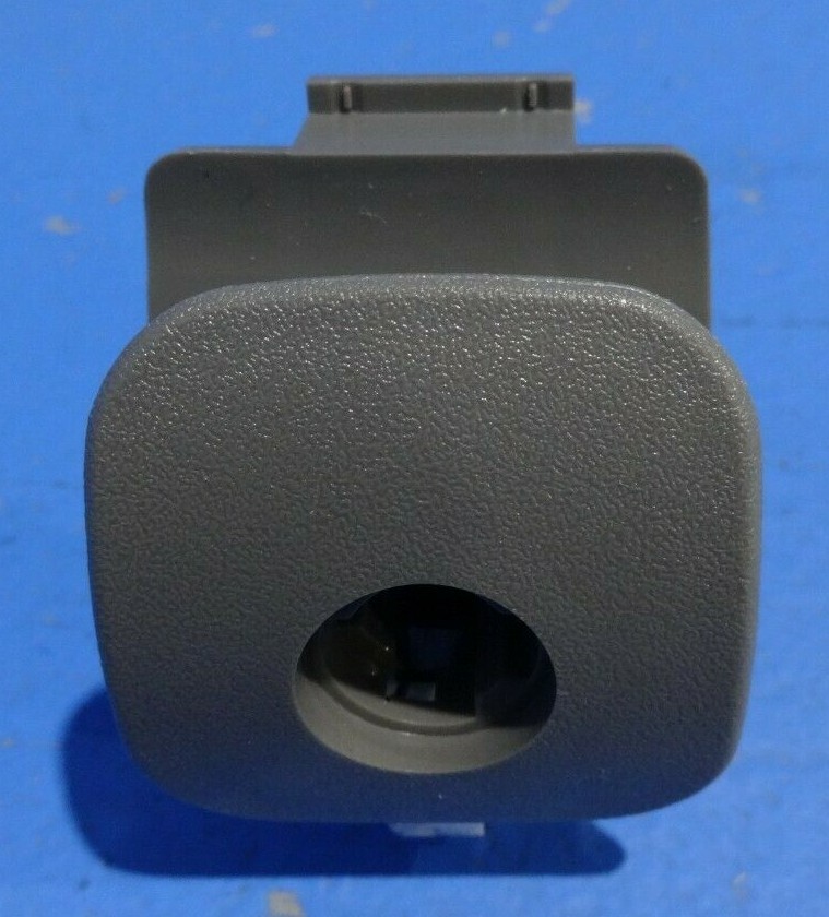 1997-2004 C5 CORVETTE GLOVE BOX LATCH LIGHT GRAY