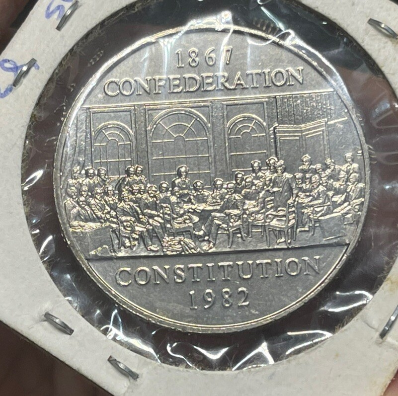 1992 Canada One Dollar Coin Excellent BU Condition High Value