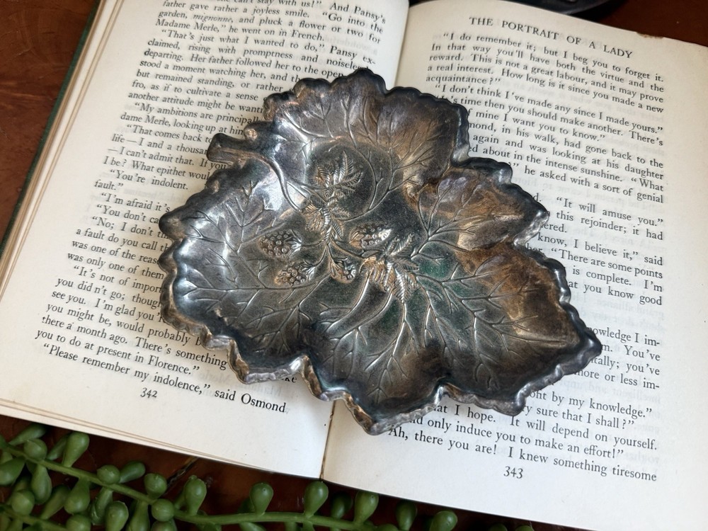 Vintage Silver Plated Strawberry Leaf Trinket Dish