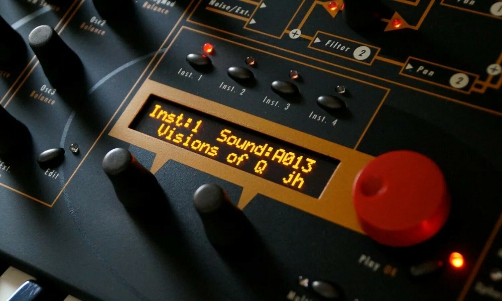 Waldorf Q Series / Micro Q Series / Rack Attack / Custom OLED Display !