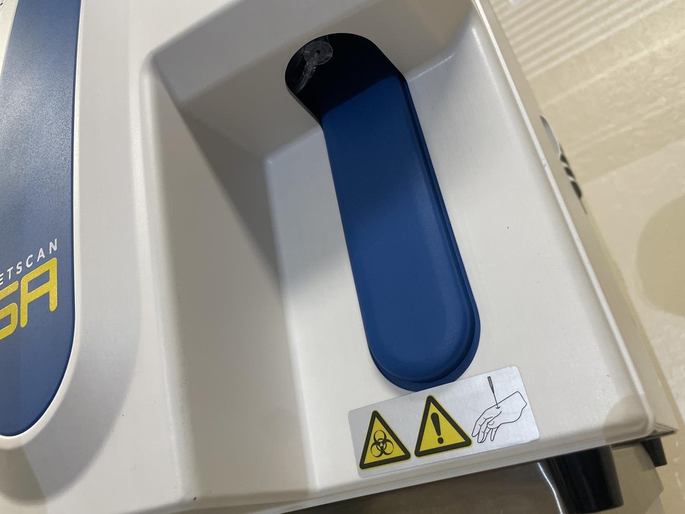 ABAXIS VETSCAN SA ANALYZER SEDIMENT ANALYZER 1550-1000