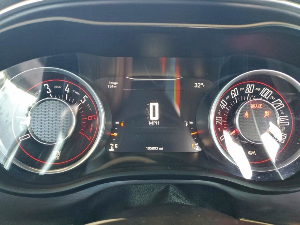 CHALLENGE 2016 Glove Box 5009259