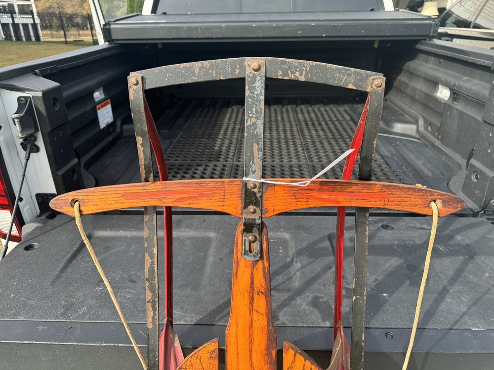 Lightning Guider #125 Snow Sled Excellent Condition