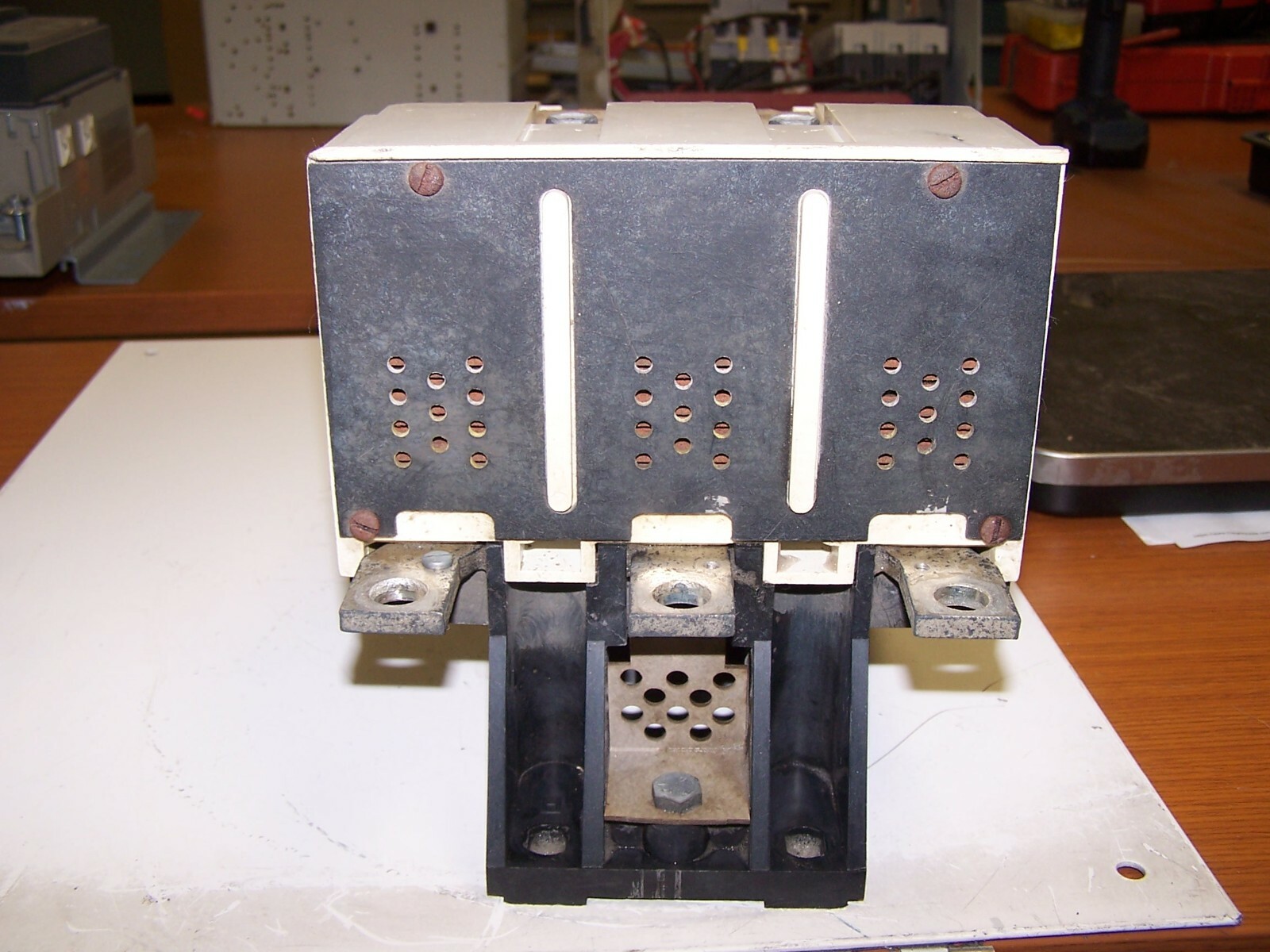 👀 WESTINGHOUSE SIZE 5 MODEL J MOTOR CONTROL 300A 120V COIL 600V 3PH A201K5CXZ1