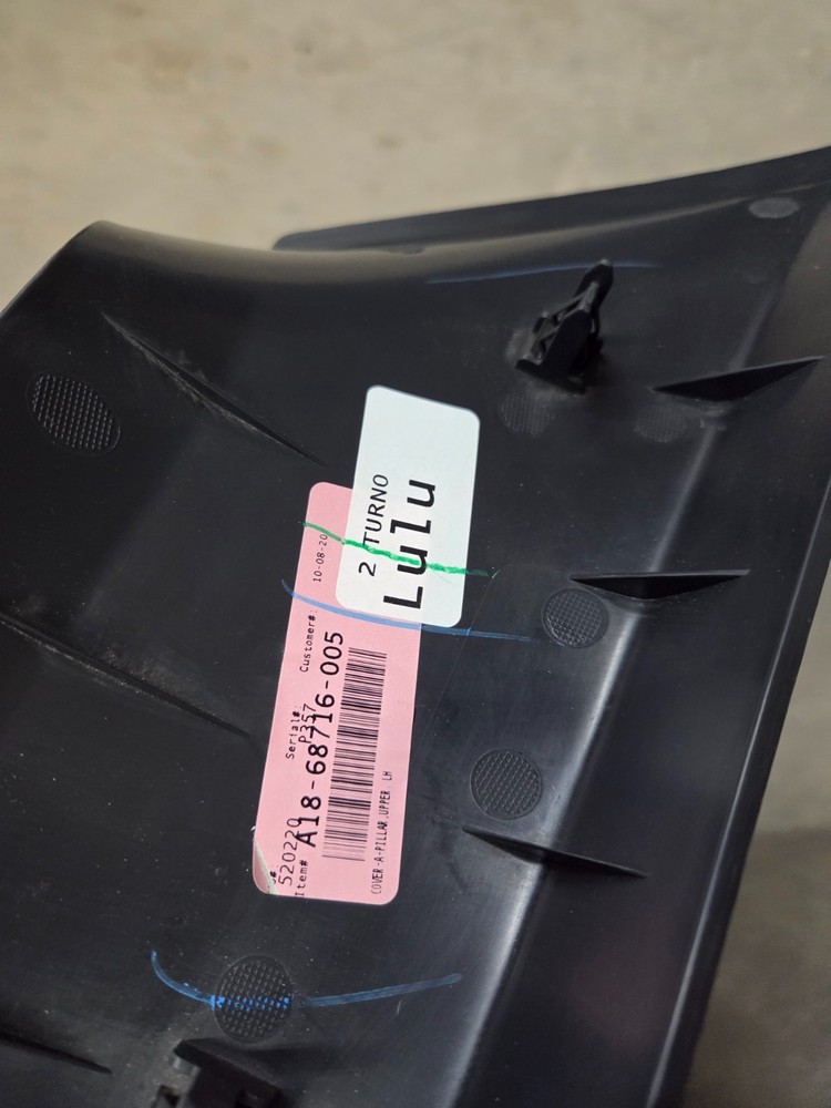 A18-68716-005 Left Hand Interior Trim Panel for Freightliner Cascadia