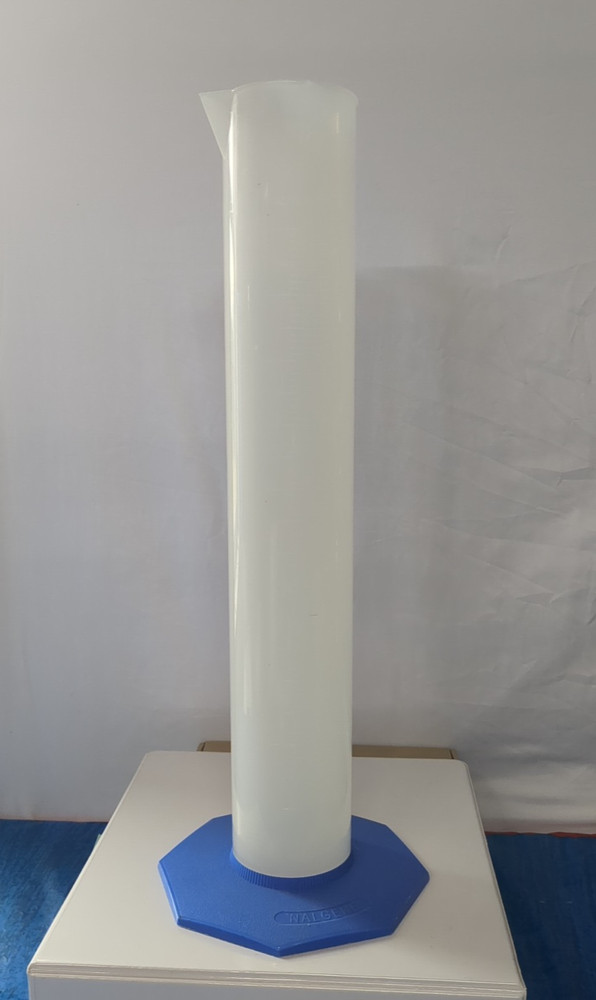 Nalgene 2000 ml (2 L) Graduated Cylinder, Beaker, Lab Measure