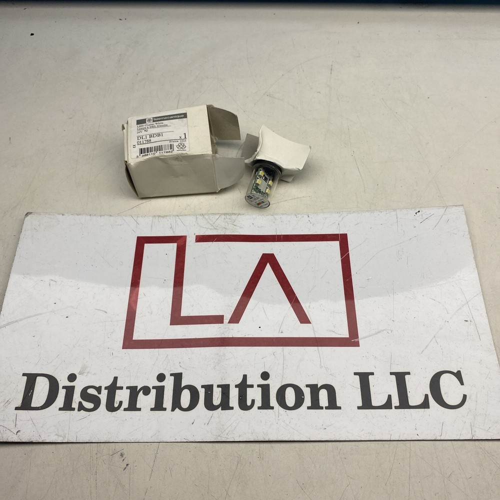 TELEMECANIQUE DL1 BDB1 WHITE LED CLUSTER LAMP