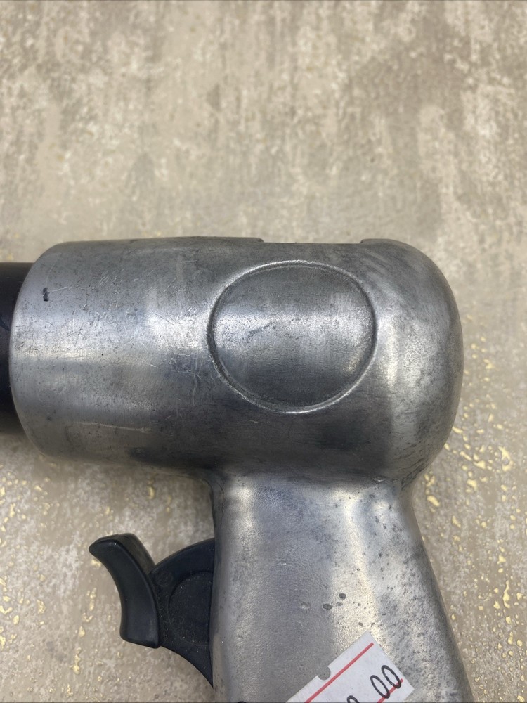 DeVilbiss DAPC AT30 Pneumatic Hammer Chisel UNTESTED