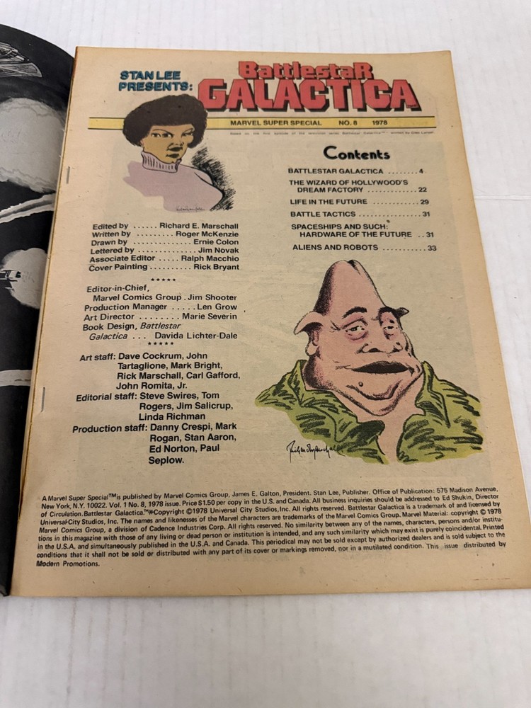 1978 Stan Lee Marvel Super Special Battlestar Galactica #8 Oversize Comic Book