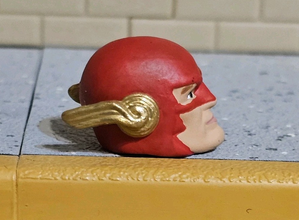 Mcfaralane John Wesley Shipp Flash 90's Custom Head