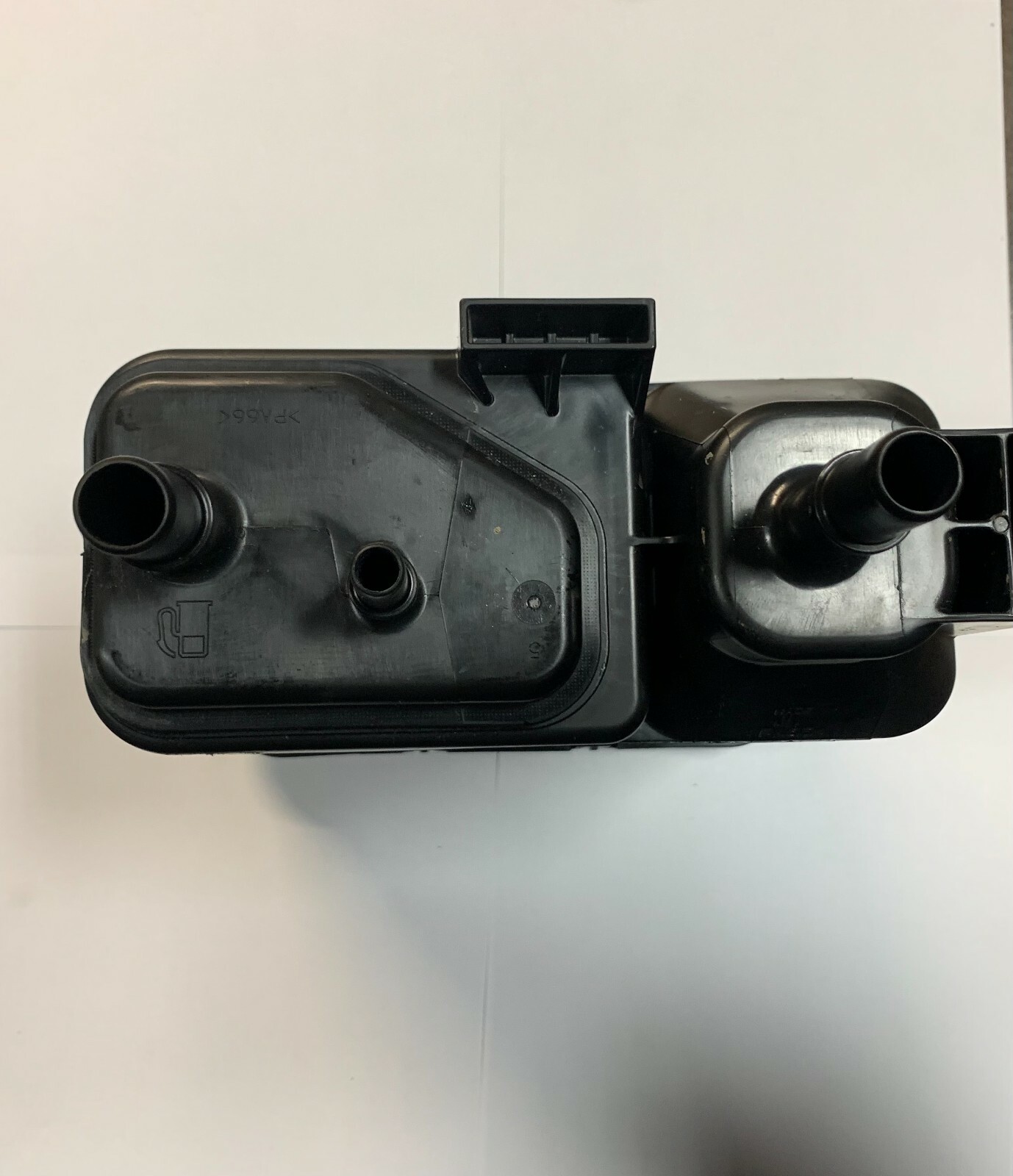 Vapor Canister ACDelco GM Original Equipment GM # 15137021 **AC Delco #215-608