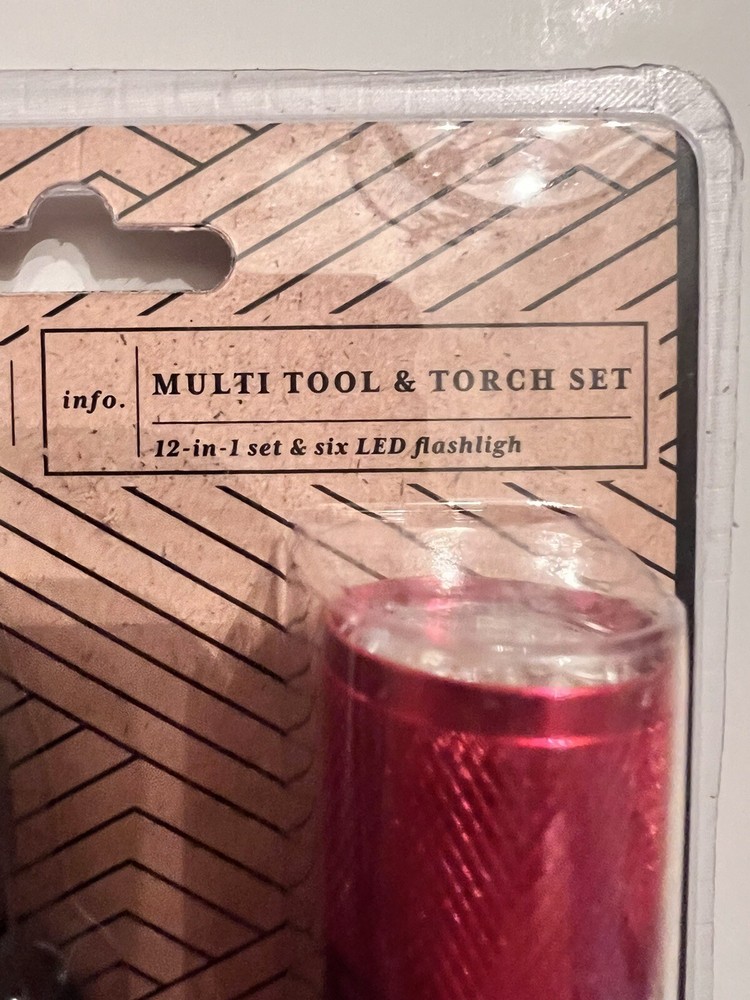 CRAFTED IMPORTS MULTI TOOL & TORCH SET 12 IN 1 SET & SIX LED FLASHLIGHT NEW PKG