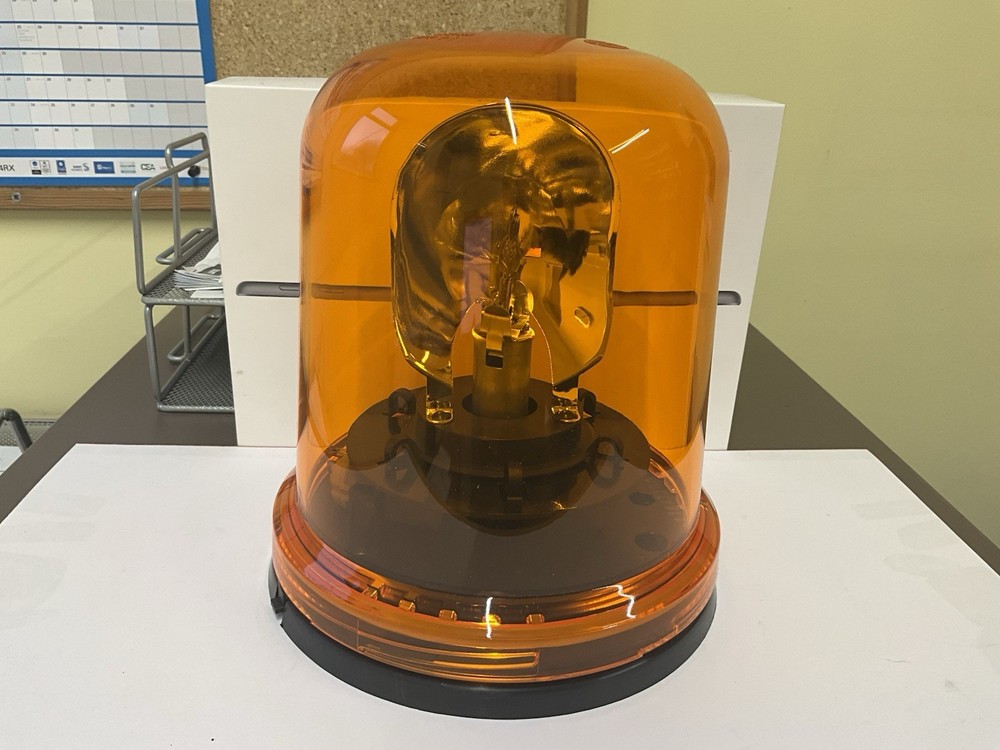 HELLA AMBER ROTATING BEACON 12 VOLT NEW