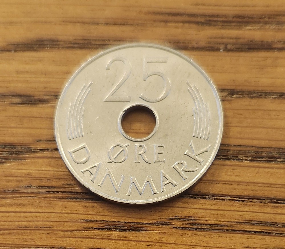 Denmark 1977 25 Ore coin