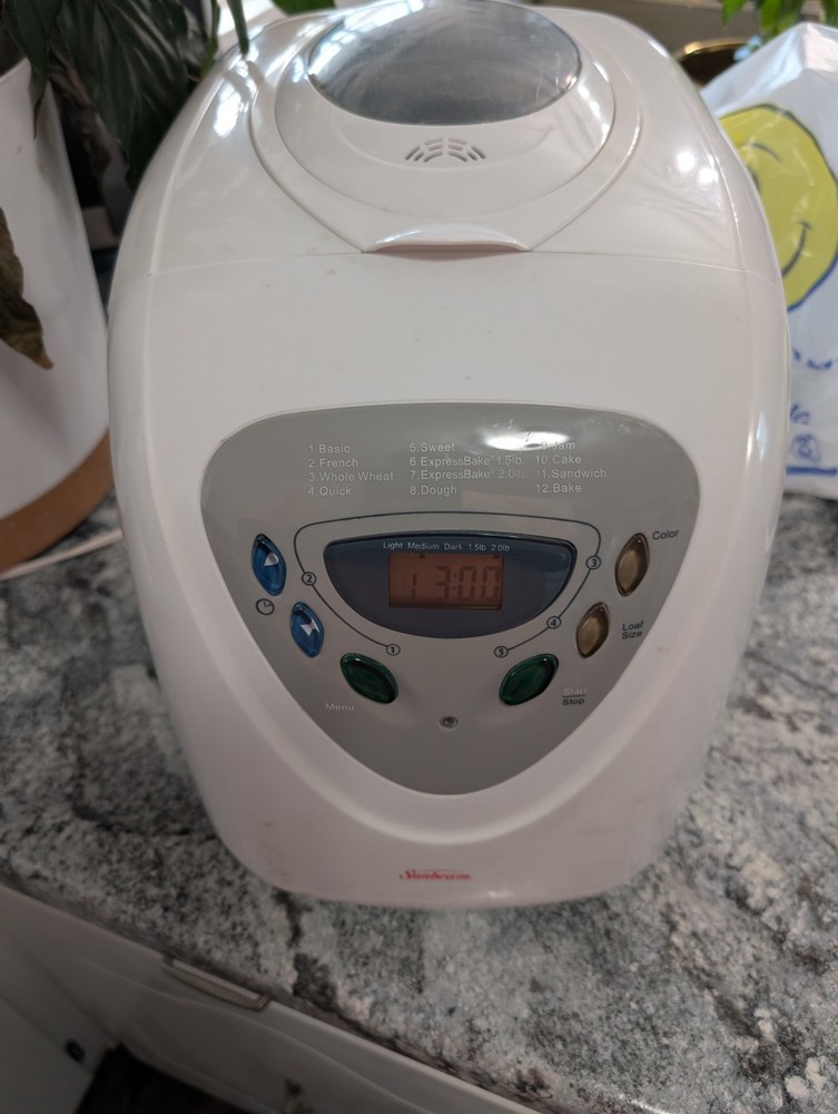 SUNBEAM ELECTRIC PROGRAMMABLE 2LB BREADMAKER  Nice Shape!  See Pics!