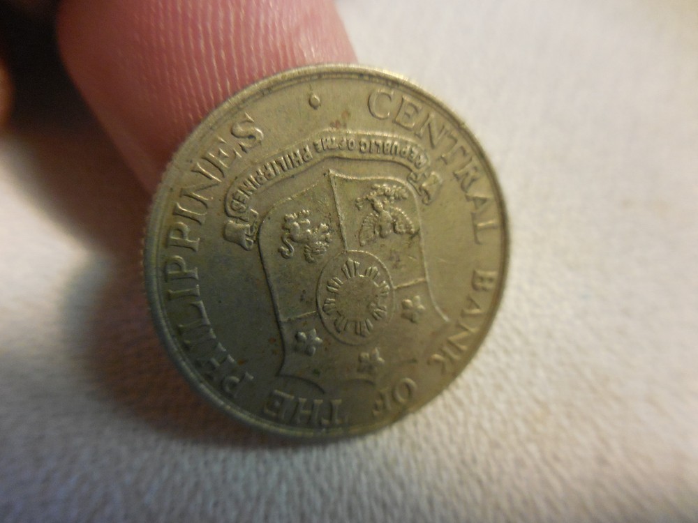 Philippines 1964 twenty five centavo