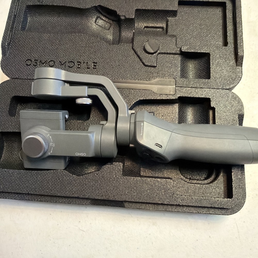 DJI Osmo Mobile 2 Gimbal with Case - Excellent Condition