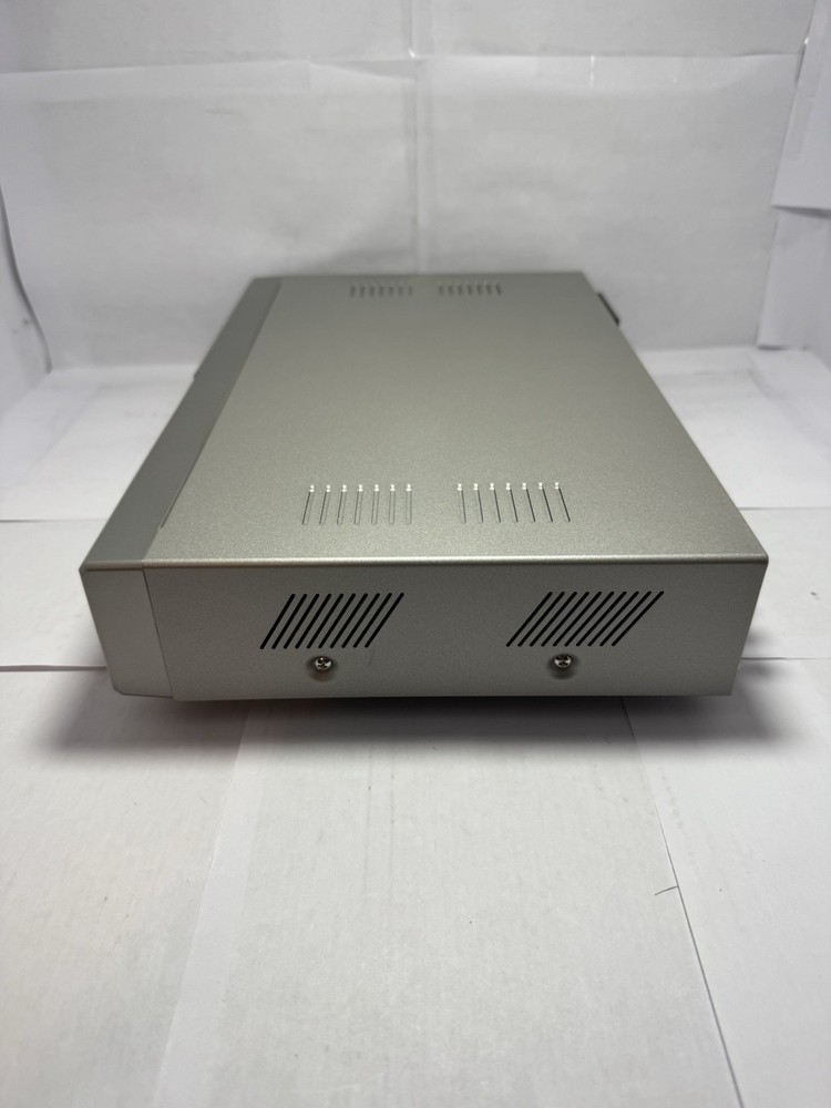 4CH MPEG-4 DVR 4 Channel Security Surveillance Recorder Open Box Complete