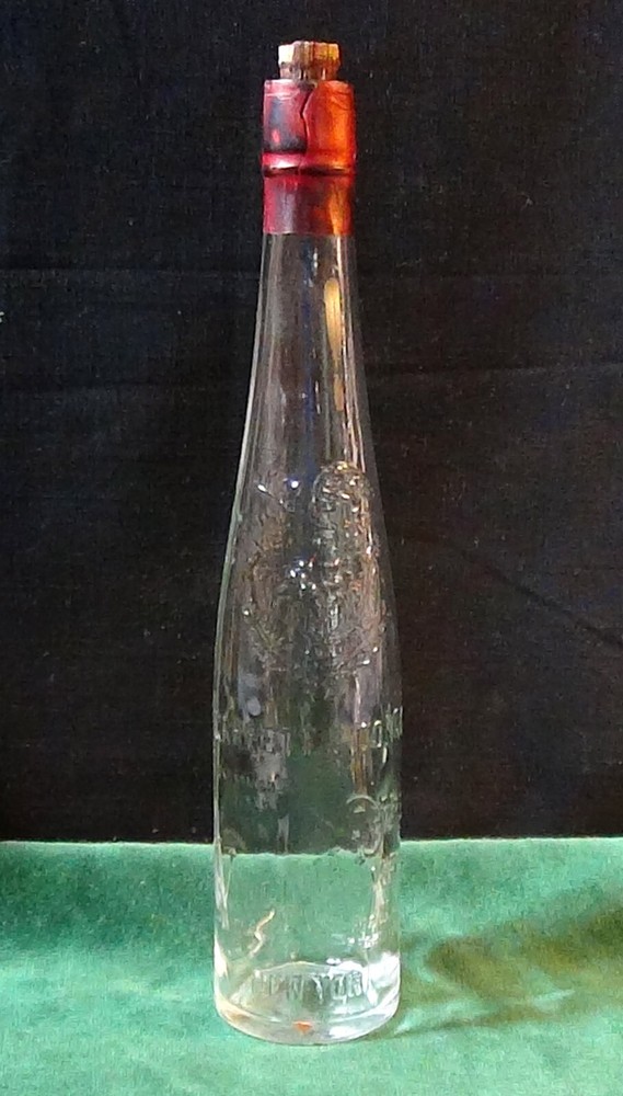 1930's GARRET'S VIRGINIA DARE EMPTY Wine Bottle With Cork