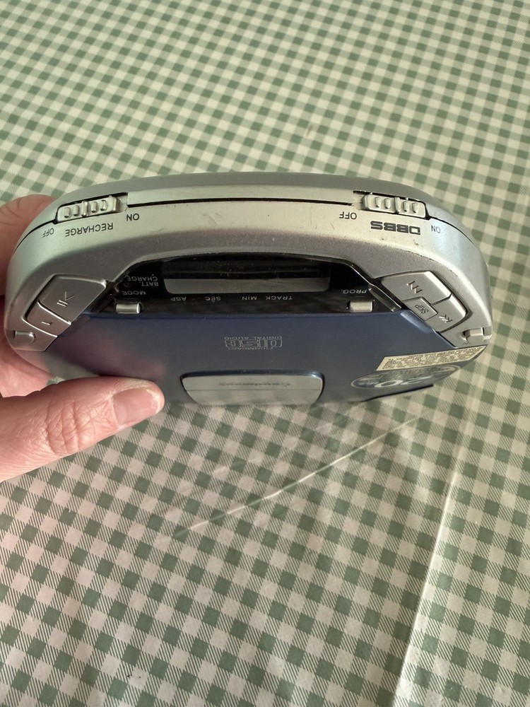 Goodmans Vintage Compact Disc Player GCD707B CD Player