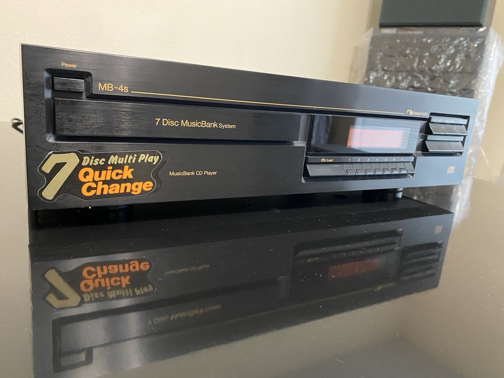 Nakamichi MB-4s 7 disc CD player