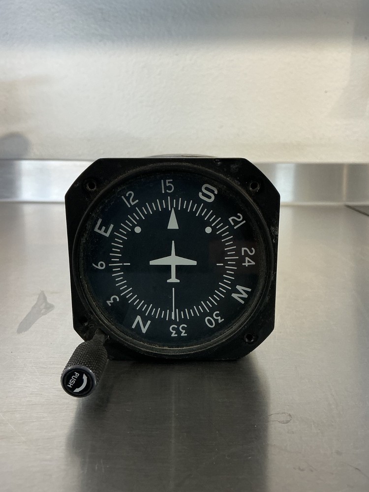 CESSNA DIRECTIONAL GYRO PN:C661075-0106