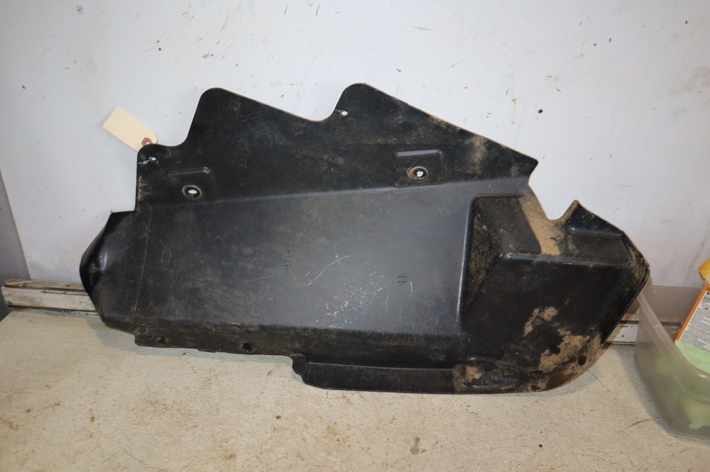 06 Arctic Cat 400 AUTOMATIC Splash Guard Front Inner Left 1406-907