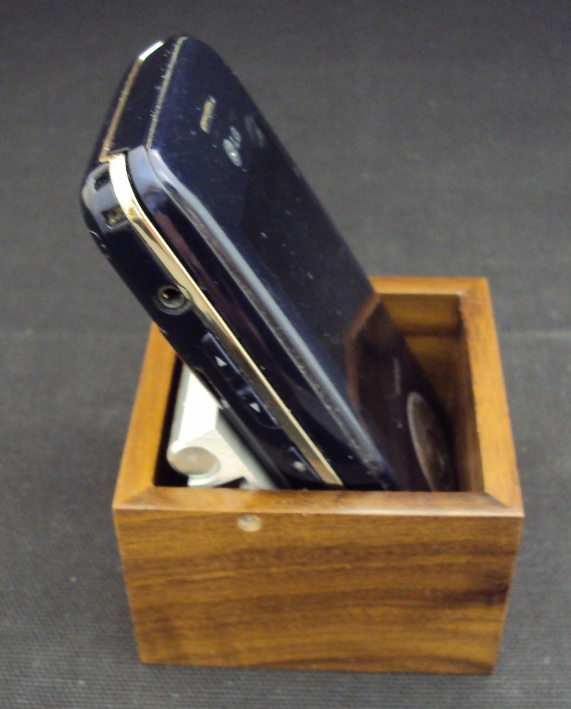 Executive Mobile Device Holder ~ Woodessen ~  Solid Walnut, Free USA Shipping!!
